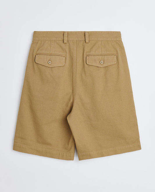 PLEATED SHORTS . KHAKI